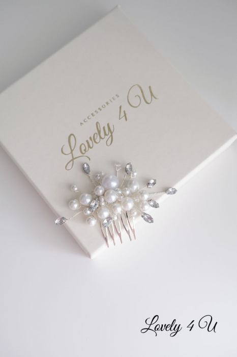 agrafa mica cu perle , accesoriu mic lateral mireasa, accesoriu mireasa,  accesorii lovely 4 u , accesorii de par mirese bucuresti, bijuterii mireasa cluj, diadema, accesorii de par iasi, nunta 2024, perle,  pieptene handmade  nunta , ornament pentru par mireasa, pieptene cu perle, diadema timisoara, diadema finuta mireasa, coafuri cu coc mireasa, coafuri 2024 [8]