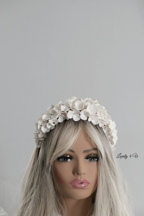 , coronita de lux bucuresti, coronita, coronita cluj, coronita cu flori, coronita mireasa, flori , coronita giganta mireasa cu flori, coronita lovely 4 u, tiara inalta cu flori, coronita premium, coronita realizat cu mult drag in romania, coronita personalizata mireasa, coronita aur, coronita nunta, mireasa, mireasa cluj, romania, tiara de lux, tiara flori, accesorii LOVELY 4 U, coronita swarovski, tiara swarovski, coronita cu floricoronita cu flori, coronita mireasa, coronita nunta, mireasa, mireasa cluj, romania, tiara de lux, tiara flori, accesorii LOVELY 4 U, coronita swarovski, tiara swarovski [9]