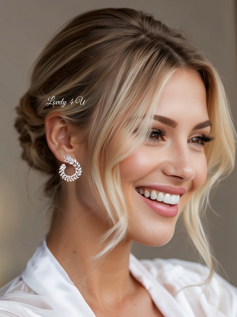 Cercei mireasa, Bijuterii mireasa, CERCEI LOVELY 4 U, CERCEI ELEGANTI,CERCEI PREMIUM, CERCEI zirconiu, CERCEI DE LUX, CERCEI NUNTA, NUNTA 2024, ACCESORII NUNTA, ACCESORII LOVELY 4U, BIJUTERI ,  set mireasa, set nunta, seturi handmade mireasa, Cercei mireasa, Bijuterii mireasa, cercei lungi mireasa, cercei argintii mireasa, set diadema si cercei mireasa, cercei nasa [5]