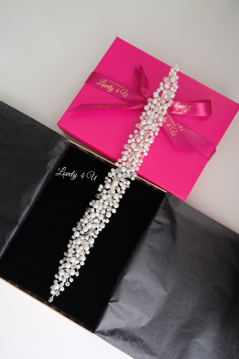 CCESORIU SCURT MIREASA, BENTITA MIREASA< CORONITA CU PERLE, BENTITA , DIADEMA MIREASA, AGRAFA MIREASA, TIARA, ACCESORII DE PAR MIREASA, ACCESORII LOVELY4 U, COLIER CU PERLE ALBE, BIJUTERII MIREASA, [13]