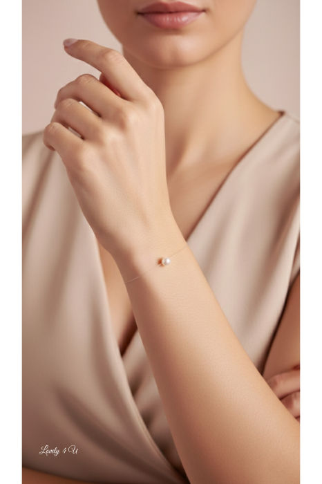 Brățară cu perlă albă plutitoare Swarovski 6 mm pe fir invizibil – handmade LOVELY 4 U [3]