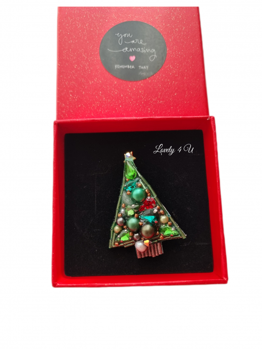 BROSA BRAD , ACCESORII LOVELY 4 U, BIJUTERII LOVELY 4 U, BIJUTERII ACCESORII POM DE CRĂCIUN, BROSE ELEGANTE, CADOU CRACIUN, BIJUTERII CRACIUN, BIJUTERII, BROSE, CADOU DE LUX, ACCESORII DE LUX, IDEI CADOU [4]