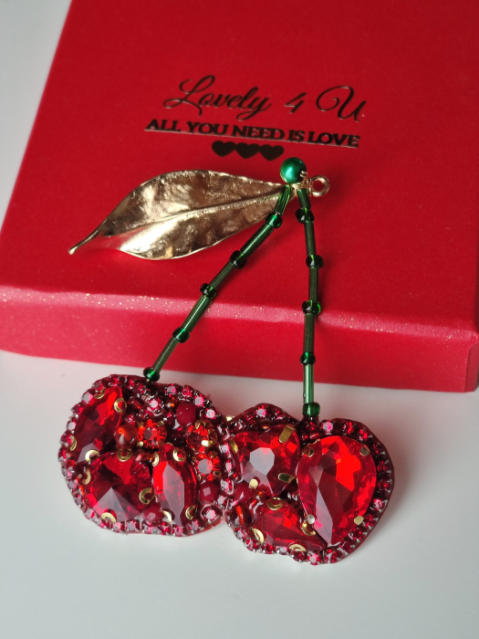 Brosa cireșe UNICAT cu pietre, frunza aurie metalica , perle, cristale, fir placat cu aur, handmade - bijuterii cirese cu mesaj motivațional LOVE YOURSELF - YOU ARE BEAUTIFUL [5]