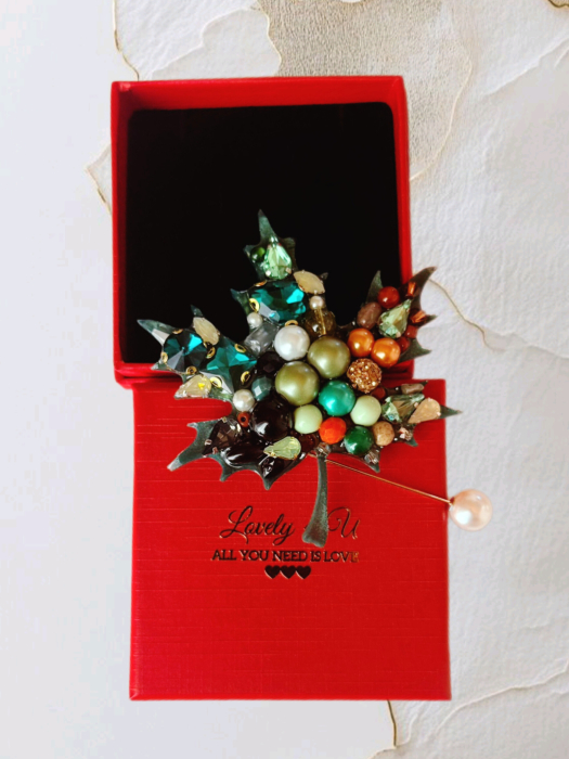 Broșă handmade frunză elegantă cu perle și pietre semiprețioase – YOU ARE BEAUTIFUL [3]