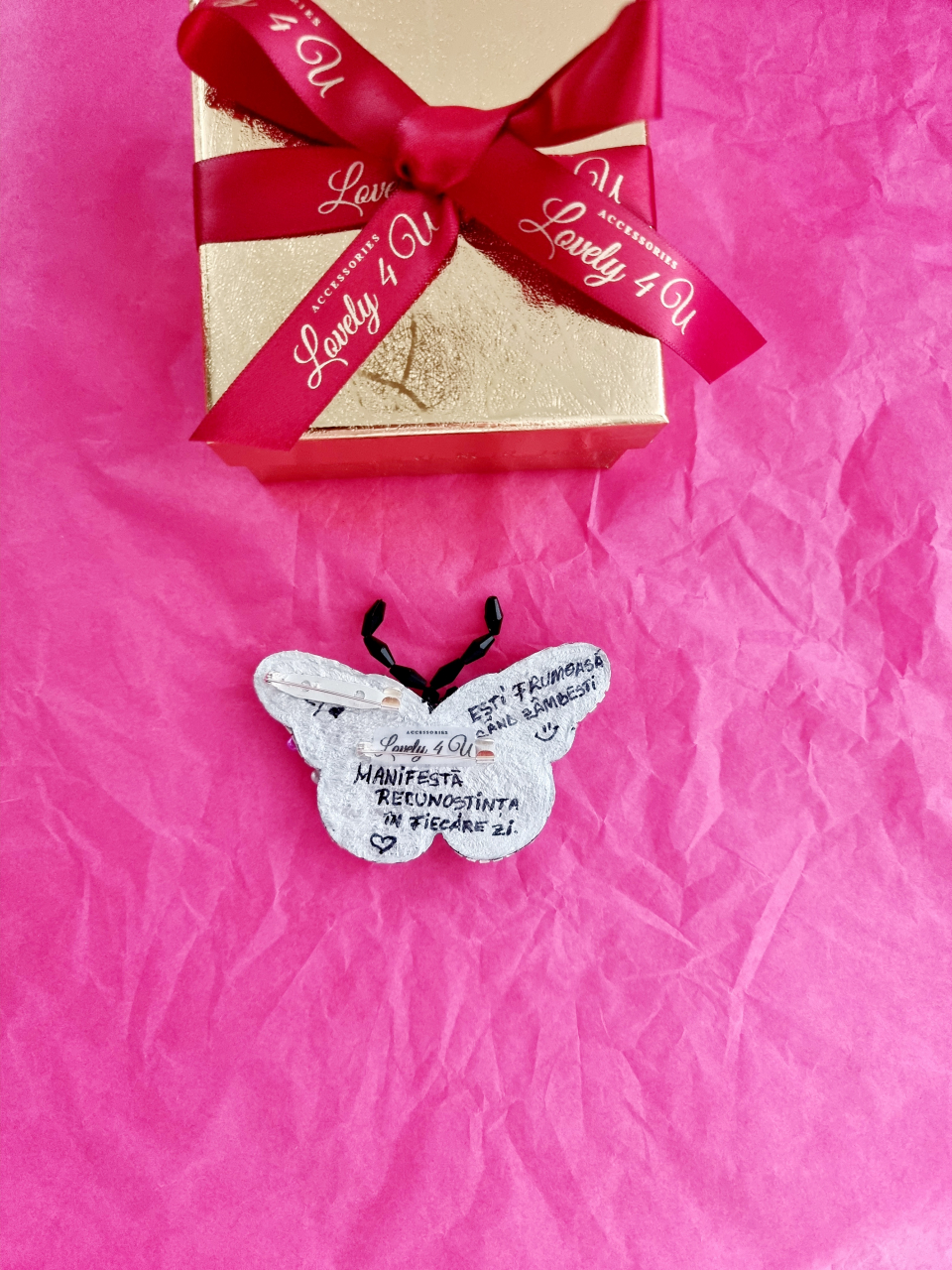 CADOU MARTISOR, CADOU 8 MARTIE, CADOU SPECIAL MAMA, BROSA FLUTURAS, BROSA CUSUTA MANUAL, BROSE HANDEMADE, FLUTURE CU PERLE, ACCESORII FLUTURAS, ACCESORII LOVELY 4 U, BIJUTERII FLUTURAS, BIJUTERII 2024 [8]