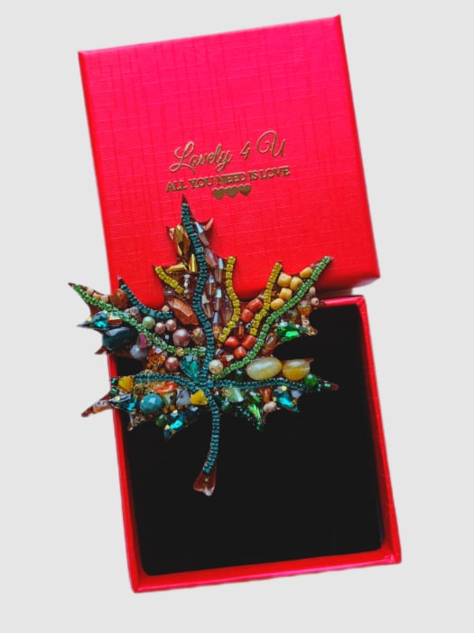 Broșă handmade frunză cu pietre semiprețioase, bijuterie unicat cu jad verde, citrin, carneol și perle – Lovely 4 U, idei cadou unicat [6]
