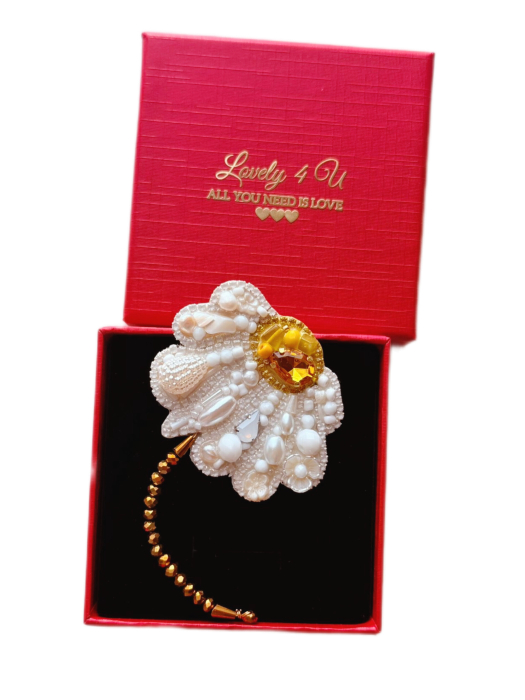 Broșă Margaretă model UNICAT cu perle naturale, cristale, pietra lunii, citrin, mărgele, cu mesaj motivațional pe verso, brosa eleganta mare handmade, idei cadou [4]