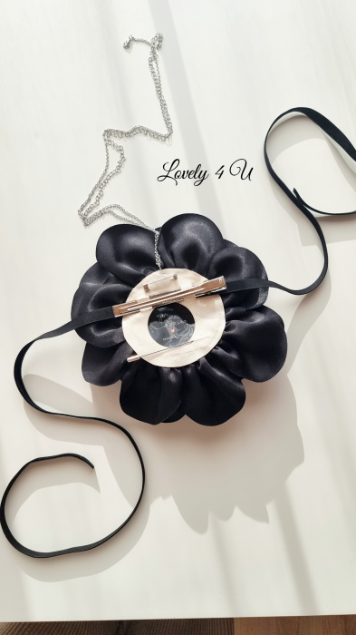 Accesorii LOVELY 4 U, Brosa floare textila, Brosa crem floare handmade, Brosa floare neagra, Floare textila mare, ,accesorii camasa, accesorii dama, accesorii elegante, accesorii fashion, accesorii perle, accesoriu de pus la gat, accesoriu elegant, accesoriu fashion. [9]