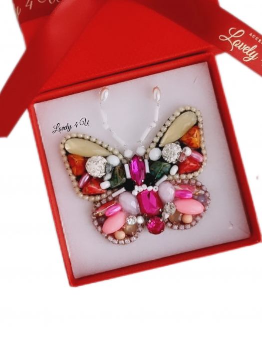 CADOU MARTISOR, CADOU 8 MARTIE, CADOU SPECIAL MAMA, BROSA FLUTURAS, BROSA CUSUTA MANUAL, BROSE HANDEMADE, FLUTURE CU PERLE, ACCESORII FLUTURAS, ACCESORII LOVELY 4 U, BIJUTERII FLUTURAS, BIJUTERII 2024 [2]