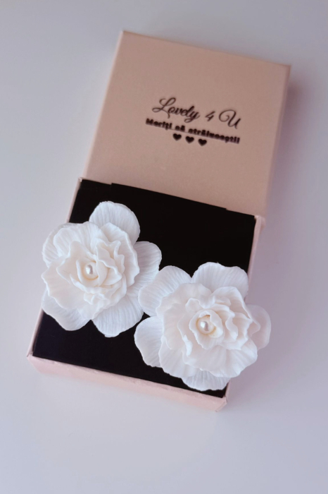 Cercei  GARDENIA – Cercei Handmade cu Flori Modelate Manual și Perle Swarovski [4]
