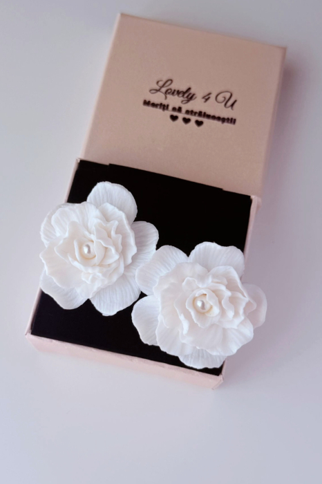 Cercei  GARDENIA – Cercei Handmade cu Flori Modelate Manual și Perle Swarovski [5]