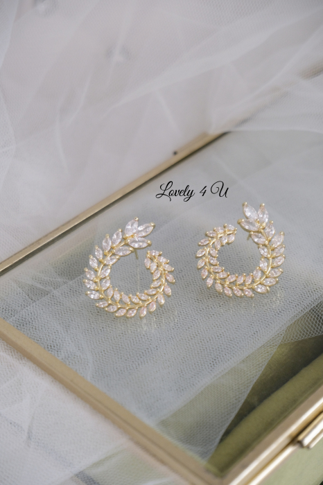 cercei  mireasa , cercei cu pietre, bijuterii mireasa, cercei aurii, accesorii auri, gold, aur, cercei eleganti, set bijuterii, accesorii , cercei rotunzi, cercei frunza , pietre zirconiu, cercei mici [5]