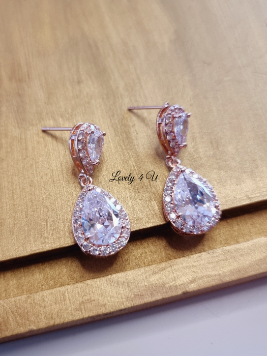 cercei rose gold, cercei eleganti cu pietre, cercei rodium, cercei picatura, cercei nunta, Cercei mireasa, Bijuterii mireasa, CERCEI LOVELY 4 U, CERCEI ELEGANTI, CERCEI PREMIUM, CERCEI , CERCEI DE LUX, colier si cercei mireasa, Cercei mireasa, cercei perle picatura, cercei lungi mireasa [4]