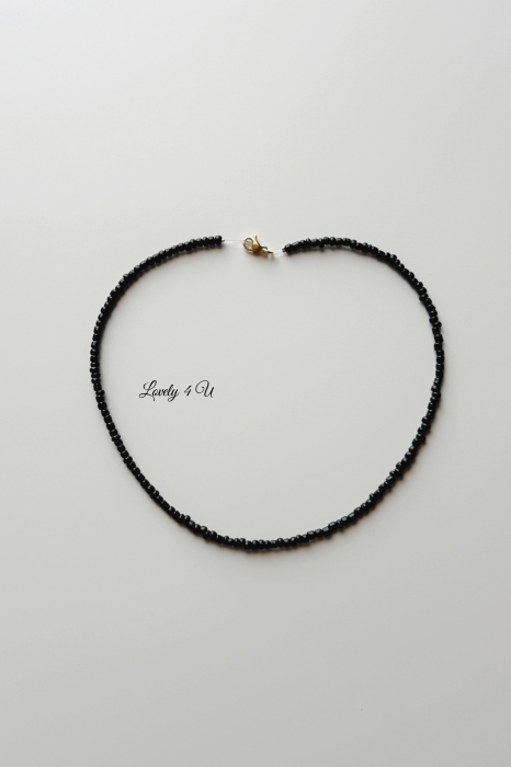 Choker cu mărgele negre NERA – colier handmade minimalist [3]