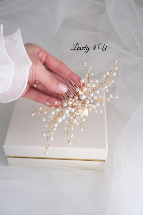 PIEPTAN MIREASA, DIADEMA MIREASA, ACCESORIU PAR MIREASA, ACCESORII DE PAR MIRESE, ACCESORII NUNTA, ACCESORII CU PERLE, DIADEMA CU PERLE, PIEPTAN VOAL MIREASA, BIJUTERII PAR MIREASA, CORONITA, TIARA [6]
