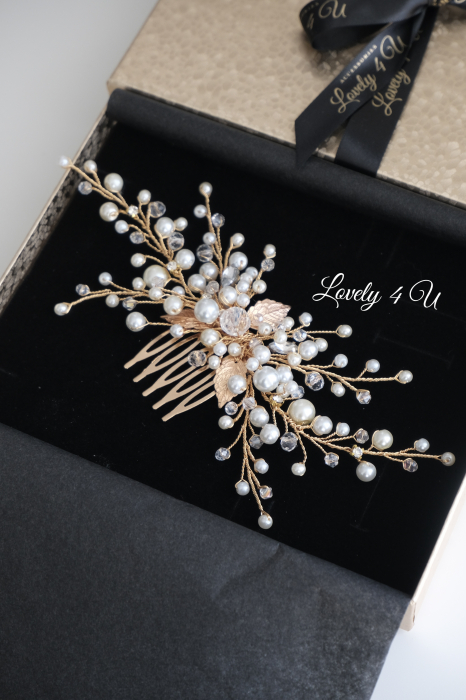 PIEPTAN MIREASA, DIADEMA MIREASA, ACCESORIU PAR MIREASA, ACCESORII DE PAR MIRESE, ACCESORII NUNTA, ACCESORII CU PERLE, DIADEMA CU PERLE, PIEPTAN VOAL MIREASA, BIJUTERII PAR MIREASA, CORONITA, TIARA [8]