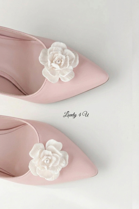Clipsuri accesorii handmade pentru pantofi,  flori si perle Swarovski - Clipsuri florale care schimbă instant ținuta [2]