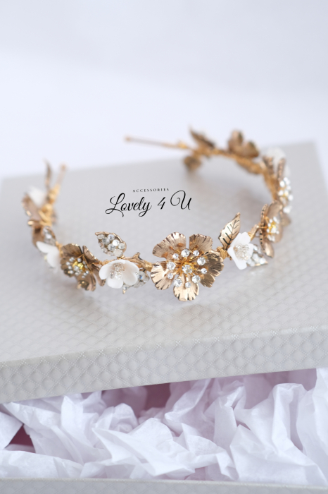 CORONITA MIREASA,CORONITA CU FLORI,DIADEMA MIREASA, DIADEMA , FLORI CIRES,  CORONITA CU FRUNZE AURII, BIJUTERII MIREASA, COAFURI MIREASA, ACCESORII PAR MIREASA, ACCESORII DE LUX MIREASA, SWAROVSKI [3]