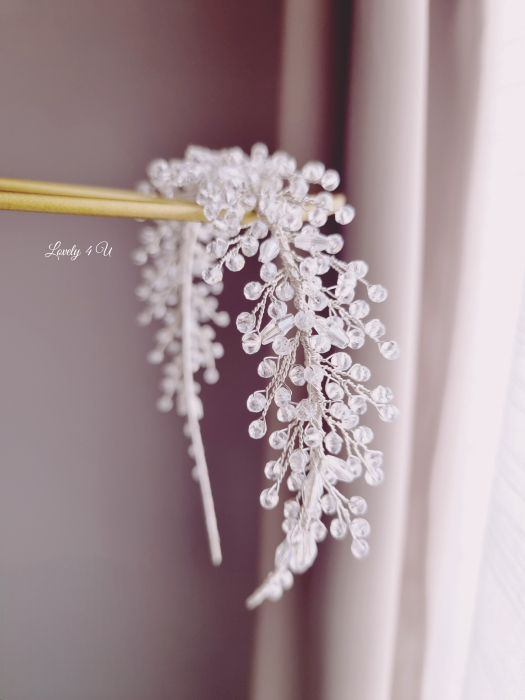coroniță mireasă handmade,  coroniță mireasă handmade, accesorii păr mireasă, tiară nuntă, coroniță cristale, coroniță placată cu argint, coafură mireasă elegantă. coroniță cu cristale, accesorii de păr mireasă, bijuterii mireasă handmade, coroniță elegantă, tiară nuntă, Lovely 4 U, accesorii handmade România, coroniță placată cu argint [3]