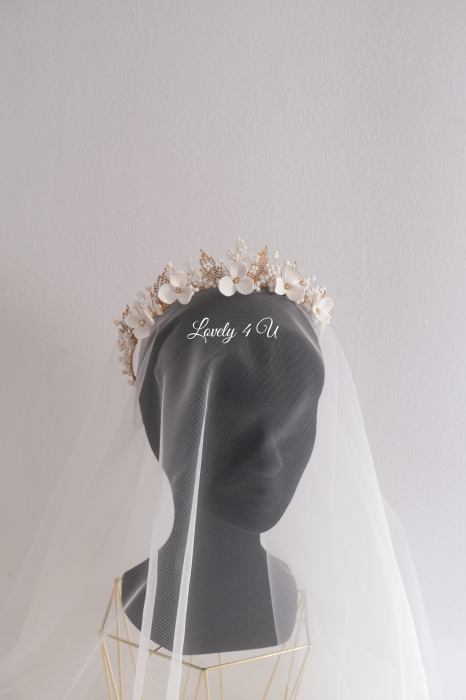 Coronita cu flori mireasa, Tiara mireasa cu flori, bijuterii mireasa, bijuterii par, bridal hairstyles, coafuri mirese, coronita mireasa, coronita printesa, de pus in par, decoratiuni par mireasa, diademe mireasa, tiara mireasa [9]