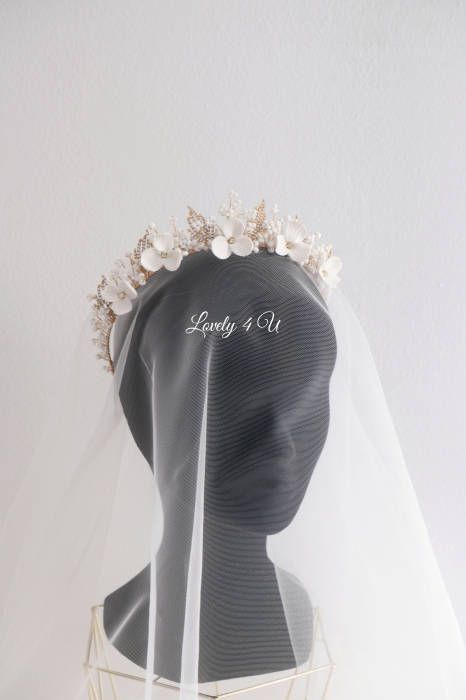 Coronita cu flori mireasa, Tiara mireasa cu flori, bijuterii mireasa, bijuterii par, bridal hairstyles, coafuri mirese, coronita mireasa, coronita printesa, de pus in par, decoratiuni par mireasa, diademe mireasa, tiara mireasa [11]