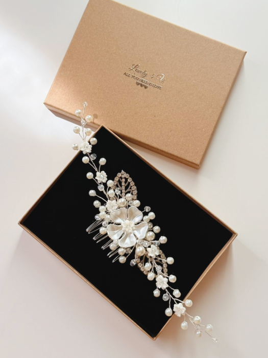 PIEPTAN MIREASA, DIADEMA MIREASA, ACCESORIU PAR MIREASA, ACCESORII DE PAR MIRESE, ACCESORII NUNTA, ACCESORII CU PERLE, DIADEMA CU PERLE, PIEPTAN VOAL MIREASA, BIJUTERII PAR MIREASA, CORONITA, TIARA [9]