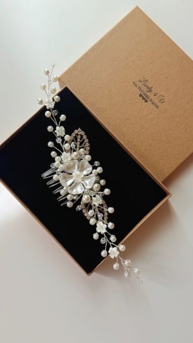 PIEPTAN MIREASA, DIADEMA MIREASA, ACCESORIU PAR MIREASA, ACCESORII DE PAR MIRESE, ACCESORII NUNTA, ACCESORII CU PERLE, DIADEMA CU PERLE, PIEPTAN VOAL MIREASA, BIJUTERII PAR MIREASA, CORONITA, TIARA [10]