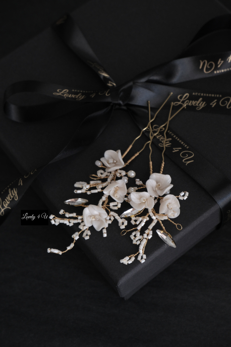 agrafe cu perle pentru mireasa, agrafe coc mireasa  cu flori, agrafe cu perle , perle , agrafe cu perle coc mireasa, agrafe cu perle si flori, set agrafe par, Accesoriu mic mireasa, bijuterii minimaliste, Diadema mireasa, pieptăn voal mireasa, accesoriu coc mireasa, accesorii , accesoriu păr mireasă, pieptene clasic mireasa [4]