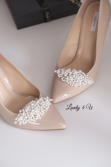 CLIPSURI PANTOFI MIREASA CU PERLE, ACCESORII PANTOFI MIREASA CU PERLE ALBE, ACCESORII PANTOFI MIREASA, ACCESORII MIREASA, ACCESORII LOVELY 4 U, CLIPSURI CU cristale , ACCESORII PENTRU PANTOFI, CLIPSURI PENTRU PANTOFI MIREASA, BIJUTERII, PERLE ALBE [4]