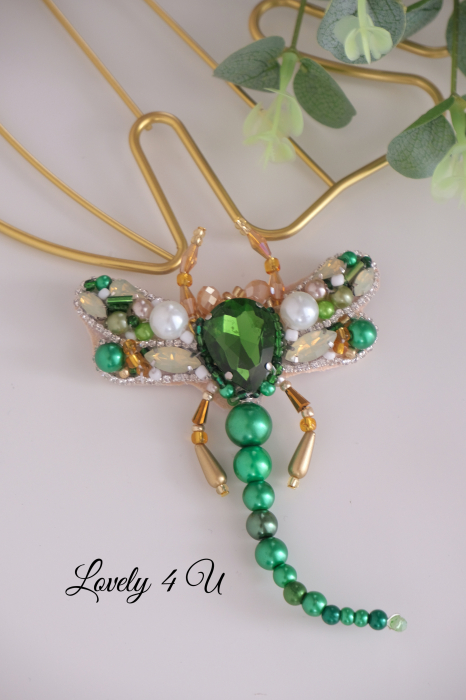 BROSA LIBELULA, ACCESORII LOVELY 4 U, CADOU martie, CADOU martisor, BIJUTERII LIBELULA, ACCESORII LIBELULA, BIJUTERII 2023, CADOU SPECIAL, CADOU HANDMADE, ACCESORII 2023, BROSE ELEGANTE, BROSE  PERLE [10]
