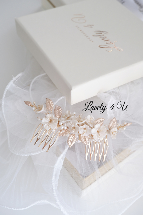 diadema swarovski, accesoriu auriu mireasa, accesoriu pentru par,  flori cires, pieptan mic cu frunze, accesoriu mic cu perle, accesorii de par mireasa, diadema de par mireasa cu flori, diadema aurie, accesorii mireasa timisoara, accesorii mireasa cluj, diadema mireasa lovely 4 u, diadema SI cercei mireasa, set accesorii nunta,  ACCESORII LOVELY 4 U, AGRAFE PAR MIREASA, AGRAFE CU FLORI MIREASA, PIN COC MIREASA, AGRAFE MIREASA, ACCESORII CU FLORI MIREASĂ, SET AGRAFE MIREASA, ACCESORII DE PĂR MIREASĂ, BIJUTERII MIREASA,   accesorii de lux mireasa, [8]