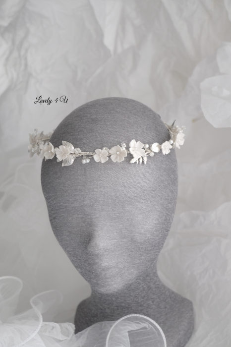 tiara mireasa, coronita cu perle, diadema mireasa tip bentita, diadema swarovski, diadema argintie, diadema cu flori, coronita cu flori, accesoriu par mireasa,LOVELY 4 U, coronita de lux, CORONITA DE NUNTA, coronita mare mireasa cluj, coronita mireasa, diadema, mireasa bucuresti, tiara, TIARA MIREASA, mireasa 2025, coronita mica mireasa [8]