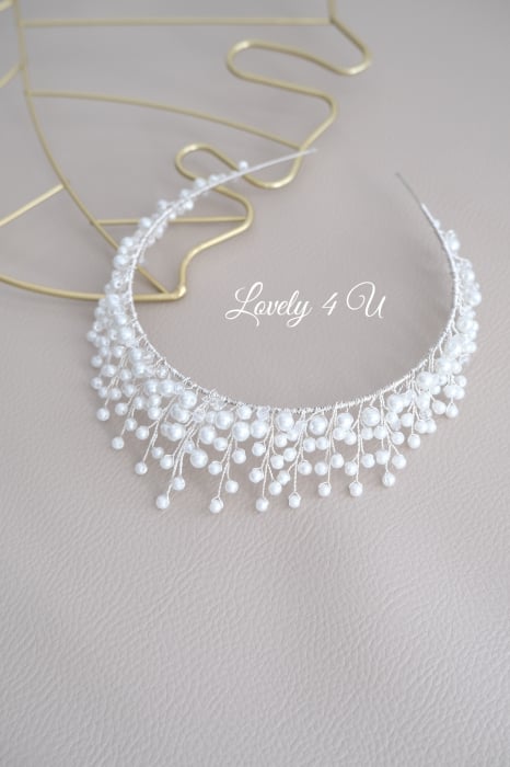 accesorii handmade, accesorii nunta, accesorii par mireasa, accesoriu auriu mireasa, accesoriu pentru par, coronita aurie, coronita mireasa, diadema mireasa, tiara cu frunze aurii, TIARA MIREASA, tiara nunta, accesorii LOVELY 4 U, Coronita de lux, mireasa 2024, coronita cu perle mireasa, coroana mireasa, coronita inalta mireasa, coronita premium, coronite de par pentru mirese, accesoriu par desfacut mireasa, aranjamente par, bijuterii mireasa, bijuterii par, bridal hairstyles, coafuri mirese, coronita mireasa, coronita printesa, de pus in par, decoratiuni par mireasa, diademe mireasa, tiara mireasa [13]