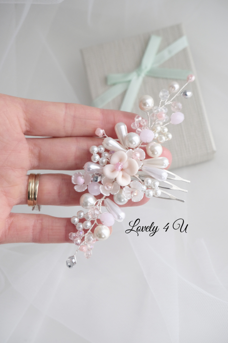ACCESORII LOVELY 4 U, BIJUTERII MIREASA,Accesoriu mic mireasa, accesoriu de par mireasă, Accesoriu roz mireasa, bijuterii mireasa, agrafa coc mireasă, accesorii de par cununia civila, accesorii pentru domnișoarele de onoare, LOVELY 4 U, BENTITA MIREASA, BENTIȚĂ AURIE, BENTIȚĂ MIREASA CU FLORI, ACCESORII PENTRU NUNTA, ACCESORII DE PAR MIREASA, CORONITĂ MIREASA, TIARĂ MIREASA, DIADEMA MIREASA,ACCESORII LOVELY 4 U, DIADEMA MIREASA, DIADEMA AURIE, BIJUTERII MIREASA, PIEPTAN VOAL MIREASA, DIADEME CU FLORI, CORONITĂ MIREASA, ACCESORII COC MIREASA, AGRAFĂ PĂR MIREASĂ, PIEPTĂN MIREASA,Pieptene decorativ , AGRAFE PAR MIREASA, AGRAFE CU FLORI MIREASA, PIN COC MIREASA, AGRAFE MIREASA, ACCESORII CU FLORI MIREASĂ, SET AGRAFE MIREASA, ACCESORII DE PĂR MIREASĂ, BIJUTERII MIREASA, accesorii par handmade, accesorii par mireasa, bijuterii mireasa, Accesorii Lovely 4 U, Bijuterii rose gold, BENTITA ROZ GOLD, BENTIȚĂ MIREASA, BENTIȚĂ CU FLORI MIREASA, CORONITĂ CU FLORI, CORONITĂ MIREASA, BENTIȚĂ CU CRISTALE ROZ, BIJUTERII MIREASA, ACCESORII FLORI ROZ, Accesorii pentru pantofi, Ornamente pantofi,Accesorii pantofi dama,Brosa pantofi,Flecuri pantofi,Magazin accesorii incaltaminte,Musette pantofi dama, ACCESORII,Clipsuri pantofi mireasa, bijuterii pentru pantofi mireasa, bijuterii pantofi, accesorii detasabile pentru pantofi, accesorii detasabile, clipsuri pantofi, clipsuri de pantofi mireasa, clipsuri pentru pantofi mireasa, Clipsuri pantofi Brose pentru pantofi, decoratiuni pentru pantofi, Magazin accesorii incaltaminte,Aplicatii pentru pantofi,Clipsuri pantofi mireasa,Accesorii pantofi LOVELY 4 U,Accesorii pantofi dama,Pieptene decorativ par ACCESORII LOVELY 4 U, DIADEMA MIREASA, DIADEMA AURIE, BIJUTERII MIREASA, PIEPTAN VOAL MIREASA, DIADEME CU FLORI, CORONITĂ MIREASA, ACCESORII VOAL MIREASA, AGRAFĂ CU FRUNZE MIREASĂ, PIEPTĂN MIREASA CLIPSURI PANTOFI, ACCESORII PANTOFI, ACCESORII LOVELY 4 U, BIJUTERII MIREASĂ, BIJUTERII PENTRU PANTOFI, CLUPSURI PANTOFI MIREASA, MIREASA 2023, PANTOFI MIREASA, Accesorii cu perle mireasa, ornamente pentru pantofi mireasa  Accesorii Lovely 4 U, CERCEI MIREASA, CERCEI LUNGI MIREASA, CERCEI CU PERLE, CERCEI CU PERLE MIREASA, CERCEI ARGINTII, BIJUTERII MIREASA, BIJUTERII NUNTA, CERCEI 2023 Accesorii Lovely 4 U, Bijuterii rose, BENTITA ROZ GOLD, TIARĂ MIREASA, TIARA CU FLORI MIREASA, CORONITĂ CU FLORI, CORONITĂ MIREASA, TIARĂ ROZ, BIJUTERII MIREASA, ACCESORII FLORI ROZ ACCESORII LOVELY 4 U, CORONA MIREASĂ, CORONITĂ ASIMETRICA MIREASA, CORONITA CU PIETRICELE, TIARĂ MIREASA, TIARA CU CRISTALE, BENTITA MIREASĂ, CORDELUȚĂ MIREASĂ , BIJUTERII MIREASA EȘARFĂ TRADIȚIA DEZGATITUL MIRESEI, EȘARFĂ MIREASĂ, ACCESORII PENTRU DEZGATIT MIREASA, BENTIȚĂ DEZGATITUL MIRESEI, CORONIȚĂ DEZGATIT MIREASA, SET DEZGATIT MIREASA, ACCESORII PENTRU MIREASĂ, ACCESORII DE PAR MIREASA, BRÂU ROCHIE MIREASA , Accesorii Lovely 4 U ,Accesorii Lovely 4 U, CERCEI MIREASA, CERCEI LUNGI MIREASA, CERCEI și lănțișor mireasa , SET CERCEI MIREASA, SET BIJUTERII MIREASA, BIJUTERII MIREASA, BIJUTERII NUNTA, CERCEI 2023 Colier transparent cu perla, colier la baza gâtului, colier nylon cu perla, bijuterii mireasa, colier elegant cu pandantiv, colier invizibil cu perla, colier mireasa, bijuterii 2023, mireasa 2023, Accesorii Lovely 4 U, TIARA CU PERLE, BENTITA CU PERLE, BENTIȚĂ MIREASA, CORONITA MIREASA, CORONITĂ CU CRISTALE, CORONITĂ MIREASA, DIADEMA MIREASA, BIJUTERII MIREASA, ACCESORII PENTRU PAR MIREASA ,Accesorii Lovely 4 U, TIARA CU FLORI, BENTITA CU FLORI, BENTIȚĂ MIREASA, CORONITA MIREASA, CORONITĂ CU CRISTALE, CORONITĂ MIREASA CU FLORI, DIADEMA MIREASA CU FLORI, BIJUTERII MIREASA, ACCESORII PENTRU PAR MIREASA ,Accesorii Lovely 4 U, CERCEI MIREASA cu flori, CERCEI LUNGI MIREASA, CERCEI pietricele ,  CERCEI MIREASA cu șurub,  BIJUTERII MIREASA cu trandafiri, Cercei cu flori bujor BIJUTERII NUNTA, CERCEI 2023,Accesorii Lovely 4 U, BRĂȚARĂ MIREASA, CERCEI LUNGI MIREASA, BRATARA CU FLORI  , SET BRĂȚARĂ MIREASA, SET BIJUTERII MIREASA, BIJUTERII MIREASA, BIJUTERII NUNTA, BRĂȚARĂ PERSONALIZATĂ ,Accesorii Lovely 4 U, BRĂȚARĂ MIREASA, brățară MIREASA, BRATARA CU perle  ,BRĂȚARĂ  MIREASA cu perle, SET BIJUTERII MIREASA cu perle, BIJUTERII MIREASA, BIJUTERII NUNTA, BRĂȚARĂ PERSONALIZATĂ,  Brățari domnișoare de onoare, Accesorii Lovely 4 U, TIARA CU PERLE, Accesoriu par cu frunze, Diadema MIREASA cu frunze argintii, CORONITA MIREASA cu flori, Diade cu flori, Pieptan MIREASA cu flori, DIADEMA MIREASA cu flori, BIJUTERII par MIREASA, ACCESORII PENTRU PAR MIREASA ,Accesorii Lovely 4 U, CERCEI MIREASA cu perle, CERCEI LUNGI MIREASA cu perle, CERCEI cu perle ,  CERCEI MIREASA cu șurub,  BIJUTERII MIREASA cu perle, Cercei simpli cu perle,  BIJUTERII NUNTA, CERCEI 2023,ACCESORII LOVELY 4 U, DIADEMA MIREASA cu perle, DIADEMA cu perle, BIJUTERII MIREASA cu perle, PIEPTAN VOAL MIREASA cu perle, Accesoriu mic cu perle, CORONITĂ MIREASA, ACCESORII VOAL MIREASA, AGRAFĂ CU perle MIREASĂ, PIEPTĂN MIREASA,Accesorii Lovely 4 U, Ghirlanda cu flori mireasa, Accesoriu de par lung pentru mirese, bentiță lunga mireasa, TIARA CU FLORI, BENTITA CU FLORI, BENTIȚĂ MIREASA, CORONITĂ MIREASA CU FLORI, DIADEMA MIREASA CU FLORI,  ACCESORII LOVELY 4 U, DIADEMA MIREASA cu perle, DIADEMA cu perle, BIJUTERII MIREASA cu perle, coronita cu pietricele, coronita mireasa cu perle, CORONITĂ MIREASA, ACCESORII VOAL MIREASA, Tiara CU perle MIREASĂ, TIARA MIREASA, ACCESORII LOVELY 4 U, AGRAFE PAR MIREASA, AGRAFE CU FLORI MIREASA, PIN COC MIREASA, AGRAFE MIREASA, ACCESORII CU FLORI MIREASĂ, SET AGRAFE MIREASA, ACCESORII DE PĂR MIREASĂ, BIJUTERII MIREASA,  Accesorii par mireasa ieftine Accesorii par mireasa meli melo Diademe mireasa finute Diademă mireasă Accesorii mireasa Diademe mireasa ieftine Flori par mireasa,  Diademe mireasa finute Voaluri si accesorii mireasa Set accesorii mireasa Accesorii par mireasa ieftine Diademă mireasă 2022 Accesoriu par mireasa cristale Accesorii par mireasa Diademe par ieftine,   Set colier si cercei mireasa Set bijuterii mireasa swarovski Cercei mireasa teilor Magazin bijuterii mireasa bucuresti Set bijuterii mireasa simple Set bijuterii mireasa argint Set bijuterii mireasa perle Set diadema si cercei mireasa,  Diademe mireasa finute Voaluri si accesorii mireasa Coronita par mireasa Diademe mireasa ieftine Pieptene par mireasa Accesorii mireasa Flori par mireasa Diadema par,  Accesorii par mireasa Diademă mireasă Accesorii mireasa Diadema mireasa olx Diadema mireasa emag Pieptene voal mireasa Pieptene par accesoriu Diademe mireasa finute,accesorii par mireasa,accesorii ieftine,Accesorii Nunta,accesorii par,diademe,tiare , Accesorii Luvely 4 U, Bijuterii par mireasa, Agrafa de par mireasa, Accesoriu stil grecesc, Accesorii cu frunze, agrafa par mireasa, agrafa coc mireasa, bentita par mireasa, coronita par mireasa, coronite, tiare mireasa, bijuterii nunta, bijuterii par mireasa, ormament par mireasa, decoratiune par mireasa, accesorii finute mireasa, accesorii statement, accesorii casual, accesorii elegante nunta, accesorii personalizate, accesorii lucrate manual, accesorii romania, accesorii handemade, accesorii mireasa personalizate, accesorii pe stoc mireasa, agrafa , diadema cu perle, tiara cu perle, coronita cu perle, pieptan cu perle, accesoriu lung cu perle, accesoriu lung mireasa, ghirlanda mireasa, ghirlanda cu perle, bijuterii cu perle, set mireasa cu perle, bijuterii argint, bijuterii aur,  Accesorii par mireasa flori, Accesorii par mireasa ieftine, Accesorii mireasa, Accesorii par cristale, Diademă mireasă, Agrafe pieptan par, accesorii de par, accesorii mireasa, accesorii nunta, diadema mireasa, nunta 2023, pieptene mireasa, mireasa 2023,  Funda par mireasa Clama par, accesoriu lateral, accesoriu mireasa, accesoriu par, argintiu, auriu, bucuresti, cluj, diadema mireasa, flori, frunze, iasi, pieptene mireasa, tiara, Timisoara, accesoriu cu flori, accesoriu par mireasa, agrafa mireasa, cluj napoca, diadema cu flori., diadema ivory, diadema trandafiri, mireasa bucuresti, mireasa cluj, pieptene mireasa, accesoriu par mireasa, coronita de lux, CORONITA DE NUNTA, coronita mare mireasa cluj, coronita mireasa, diadema, mireasa bucuresti, pieptene mireasa, tiara, TIARA MIREASA, bucuresti, coronita, coronita cluj, coronita cu flori, coronita mireasa, coronita nunta, mireasa, mireasa cluj, romania, tiara lovely 4u , tiara flori, acceorii de lux, acceorii mireasa, accesoriu mireasa, coronita aurie, coronita cu frunze aurii, coronita mireasa, coronita mireasa cluj, coronita nunta, diadema mireasa, Coroniță stil grecesc, coroniță cu frunze, tiara mireasa, tiara cu frunze, frunze rose gold, bijuterii mireasa cu frunze, accesorii Lovely 4 U, tiara mireasa, coroniță asimetrica, tiara asimetrica, Coroniță stil grecesc, coroniță cu frunze, tiara mireasa, tiara cu frunze, frunze  gold, bijuterii mireasa cu frunze, accesorii Lovely 4 U, tiara mireasa, coroniță cu perle, coronita mireasa,   accesorii de lux mireasa, artelis, coronita cu perle, coronita de lux, coronita inalta mireasa, coronita mireasa, coronita piersica, diadema mireasa, nunta, nunta 2020, tiara, TIARA MIREASA, Coroniță minimalista, tiara mireasa, coroniță mireasa, diadema mireasa, coroană mireasa, accesorii cu perle mireasă, bentiță mireasa, accesorii Lovely 4 U, bijuterii par mireasă, diadema par mireasa, coronita swarovski, accesorii LOVELY 4 U, coronita swarovski, tiara swarovski, coroana mireasa, coroana inalta cu flori, tiara swarovski, tiara de lux, diadema swarovski, accesoriu auriu mireasa, accesoriu pentru par, coronita aurie, coronita mireasa, diadema mireasa, tiara cu frunze aurii, TIARA MIREASA, tiara nunta, accesorii LOVELY 4 U, Coroniță dubla mireasă, coronita cu Swarovski, coronita mireasă, tiară mireasa, diadema mireasa, coronita cu Swarovski, coronita de lux mireasă, Diadema de lux mireasă, accesorii Lovely 4 U, CORONITA MIREASA, DIADEMA MIREASA, COAFURI MIREASa, IDEI nunta,  BIJUTERII MIREASA, TIARA MIREASA, ACCESORII LOVELY 4 U, BIJUTERII 2023, CORONITE MIRESE, DIADEME MIRESE, NUNTA 2023, ROCHIE MIREASA 2023, pantofi mireasa 2023, decor nunta 2023, cordeluta de par mireasa, Diadema cu flori, peony accesorii, bijuterii cu flori bujori, tiara cu flori, pieptan voal mireasa cu flori, accesorii lovely 4 u , accesorii 2023, agrafa par mireasa, accesorii par nunta, accesoriu de par lateral, bijuterii argint, bijuterii cristale, bijuterii mireasa, accesorii mireasa, accesorii mireasa, accesorii pentru par, bentita handmade, bentita, Căutări similare diadema coafuri mireasa cu voal,accesorii par mireasa, Coronita cu perle,Coronita mireasa emag,Voal si coronita mireasa, Coronita mireasa argint,Coronita mireasa swarovski,Coronita mireasa handmade, Coronita mireasa cristale.Set coronita si cercei mireasa ,coroana mireasa,  Cercei mireasa finuti, Cercei mireasa perle, Glamadea cercei mireasa,Set colier si cercei mireasa Colier si cercei mireasa, Cercei mireasa cristale, Cercei mireasa teilor, Cercei mireasa splendor,  Set bijuterii mireasa, Cercei mireasa finuti, Cercei mireasa simpli, Cercei mireasa aurii, Perle mireasa superstitii, Cercei mireasa mici, Set bijuterii mireasa simple, Cercei mireasa teilor, Accesorii pentru pantofi,  Ornamente pantofi Accesorii pantofi dama Brosa pantofi,EȘARFĂ TRADIȚIA DEZGATITUL MIRESEI, EȘARFĂ MIREASĂ, ACCESORII PENTRU DEZGATIT MIREASA, BENTIȚĂ DEZGATITUL MIRESEI, DEZGATIT MIREASA, BIJUTERII DEZGATIT MIREASA, ACCESORII PENTRU MIREASĂ, ACCESORII DE PAR MIREASA, BRÂU ROCHIE MIREASA ,  Flecuri pantofi, Pantofi musette olx, Magazin accesorii incaltaminte, Musette pantofi dama, ACCESORII, Clipsuri pantofi mireasa, bijuterii pentru pantofi mireasa, bijuterii pantofi, accesorii detasabile pentru pantofi, accesorii detasabile, clipsuri pantofi, clipsuri de pantofi mireasa, clipsuri pentru pantofi mireasa,  Clipsuri pantofi Brose pentru pantofi, decoratiuni pentru pantofi,  Magazin accesorii incaltaminte, Aplicatii pentru pantofi, Clipsuri pantofi mireasa, Accesorii pantofi LOVELY 4 U, Accesorii pantofi dama, Musette pantofi catalog,EȘARFĂ TRADIȚIA DEZGATITUL MIRESEI, EȘARFĂ MIREASĂ, ACCESORII PENTRU DEZGATIT MIREASA, BENTIȚĂ DEZGATITUL MIRESEI, DEZGATIT MIREASA, BIJUTERII DEZGATIT MIREASA, ACCESORII PENTRU MIREASĂ, ACCESORII DE PAR MIREASA, BRÂU ROCHIE MIREASA ,  Set bijuterii mireasa, Set bijuterii mireasa perle, Set bijuterii mireasa argint, Bijuterii mireasa. Set bijuterii mireasa swarovski, Set bijuterii mireasa ieftine, Bijuterii mireasa aur, Bijuterii mireasa finute,  Colier mireasa la baza gatului Magazin bijuterii mireasa bucuresti Bijuterii mireasa argint Bijuterii mireasa aur Set bijuterii mireasa swarovski Set diadema si cercei mireasa Bijuterii mireasa Set bijuterii mireasa argint, bratara cu pietre, bratara mireasa, bratara subtire, BRATARA GOLD, BRATARA ZIRCONIU CUBIC, BRATARA MIREASA, BRATARA MIRESE, BRATARA AUR GOLD, BIJUTERI GOLD, BIJUTERII MIREASA, ACCESORI MIREASA, ACCESORII NUNTA, BIJUTERI NUNTA, SET MIREASA, Accesorii Lovely 4 U, Accesorii pentru mirese, accesorii elegante, cadou elegant, bijuterii nasa, cadou nasa, accesorii nasa, accesorii pentru nunta, accesorii de nunta, accesorii LOVELY 4 U, bijuterii LOVELY4U. LOVELY4U.RO, diadema mireasa, diadema, tiara, coroana mireasa,  Set colier si cercei mireasa, Set bijuterii mireasa swarovski, Magazin bijuterii mireasa bucuresti Cercei mireasa teilor, Set bijuterii mireasa simple, Set bijuterii mireasa perle, Set bijuterii mireasa argint, Set diadema si cercei mireasa, Cercei mireasa finuti, Cercei mireasa perle, Glamadea cercei mireasa,Set colier si cercei mireasa Colier si cercei mireasa, Cercei mireasa cristale, Cercei mireasa teilor, Cercei mireasa splendor,  Set bijuterii mireasa, Cercei mireasa finuti, Cercei mireasa simpli, Cercei mireasa aurii, Perle mireasa superstitii, Cercei mireasa mici, Set bijuterii mireasa simple, Cercei mireasa teilor, Bratara chic cu o perle, bratara cu operla, bratara finuta cu o perla, bratara tip lantisor,bratara discreta mireasa, bratara minimalista, bratara lovely 4 u, modele bratari mireasa, cum se face o bratara, modele accesorii mireasa, modele bijuterii mireasa, accesorii de lux  mireasa, Set bijuterii mireasa, Set bijuterii mireasa perle, Set bijuterii mireasa argint, Bijuterii mireasa. Set bijuterii mireasa swarovski, Set bijuterii mireasa ieftine, Bijuterii mireasa aur, Bijuterii mireasa finute,Colier mireasa la baza gatului Magazin bijuterii mireasa bucuresti Bijuterii mireasa argint Bijuterii mireasa aur Set bijuterii mireasa swarovski Set diadema si cercei mireasa Bijuterii mireasa Set bijuterii mireasa argint, bratara cu pietre, bratara mireasa, bratara subtire, BRATARA GOLD, BRATARA ZIRCONIU CUBIC, BRATARA MIREASA, BRATARA MIRESE, BRATARA AUR GOLD, BIJUTERI GOLD, BIJUTERII MIREASA, ACCESORI MIREASA, ACCESORII NUNTA, BIJUTERI NUNTA, SET MIREASA, Accesorii Lovely 4 U, Accesorii pentru mirese, accesorii elegante, cadou elegant, bijuterii nasa, cadou nasa, accesorii nasa, accesorii pentru nunta, accesorii de nunta, accesorii LOVELY 4 U, bijuterii LOVELY4U. LOVELY4U.RO, diadema mireasa, diadema, tiara, coroana mireasa,  Set colier si cercei mireasa, Set bijuterii mireasa swarovski, Magazin bijuterii mireasa bucuresti Cercei mireasa teilor, Set bijuterii mireasa simple, Set bijuterii mireasa perle, Set bijuterii mireasa argint, Set diadema si cercei mireasa, Cercei mireasa finuti, Cercei mireasa perle, Glamadea cercei mireasa,Set colier si cercei mireasa Colier si cercei mireasa, Cercei mireasa cristale, Cercei mireasa teilor, Cercei mireasa splendor,  Set bijuterii mireasa, Cercei mireasa finuti, Cercei mireasa simpli, Cercei mireasa aurii, Perle mireasa superstitii, Cercei mireasa mici, Set bijuterii mireasa simple, Cercei mireasa teilor, Bratara chic cu o perle, bratara cu operla, bratara finuta cu o perla, bratara tip lantisor,bratara discreta mireasa, bratara minimalista, bratara lovely 4 u, modele bratari mireasa, cum se face o bratara, modele accesorii mireasa, modele bijuterii mireasa, accesorii de lux  mireasa, Accesorii pentru pantofi,  Ornamente pantofi Accesorii pantofi dama Brosa pantofi, Flecuri pantofi, Pantofi musette olx, Magazin accesorii incaltaminte, Musette pantofi dama, ACCESORII, Clipsuri pantofi mireasa, bijuterii pentru pantofi mireasa, bijuterii pantofi, accesorii detasabile pentru pantofi, accesorii detasabile, clipsuri pantofi, clipsuri de pantofi mireasa, clipsuri pentru pantofi mireasa,  Clipsuri pantofi Brose pentru pantofi, decoratiuni pentru pantofi,  Magazin accesorii incaltaminte, Aplicatii pentru pantofi, Clipsuri pantofi mireasa, Accesorii pantofi LOVELY 4 U, Accesorii pantofi dama, Musette pantofi catalog, Set bijuterii mireasa, Set bijuterii mireasa perle, Set bijuterii mireasa argint, Bijuterii mireasa. Set bijuterii mireasa swarovski, Set bijuterii mireasa ieftine, Bijuterii mireasa aur, Bijuterii mireasa finute,  Colier mireasa la baza gatului Magazin bijuterii mireasa bucuresti Bijuterii mireasa argint Bijuterii mireasa aur Set bijuterii mireasa swarovski Set diadema si cercei mireasa Bijuterii mireasa Set bijuterii mireasa argint, bratara cu pietre, bratara mireasa, bratara subtire, BRATARA GOLD, BRATARA ZIRCONIU CUBIC, BRATARA MIREASA, BRATARA MIRESE, BRATARA AUR GOLD, BIJUTERI GOLD, BIJUTERII MIREASA, ACCESORI MIREASA, ACCESORII NUNTA, BIJUTERI NUNTA, SET MIREASA, Accesorii Lovely 4 U, Accesorii pentru mirese, accesorii elegante, cadou elegant, bijuterii nasa, cadou nasa, accesorii nasa, accesorii pentru nunta, accesorii de nunta, accesorii LOVELY 4 U, bijuterii LOVELY4U. LOVELY4U.RO, diadema mireasa, diadema, tiara, coroana mireasa,  Set colier si cercei mireasa, Set bijuterii mireasa swarovski, Magazin bijuterii mireasa bucuresti Cercei mireasa teilor, Set bijuterii mireasa simple, Set bijuterii mireasa perle, Set bijuterii mireasa argint, Set diadema si cercei mireasa, Cercei mireasa finuti, Cercei mireasa perle, Glamadea cercei mireasa,Set colier si cercei mireasa Colier si cercei mireasa, Cercei mireasa cristale, Cercei mireasa teilor, Cercei mireasa splendor,  Set bijuterii mireasa, Cercei mireasa finuti, Cercei mireasa simpli, Cercei mireasa aurii, Perle mireasa superstitii, Cercei mireasa mici, Set bijuterii mireasa simple, Cercei mireasa teilor, Bratara chic cu o perle, bratara cu operla, bratara finuta cu o perla, bratara tip lantisor,bratara discreta mireasa, bratara minimalista, bratara lovely 4 u, modele bratari mireasa, cum se face o bratara, modele accesorii mireasa, modele bijuterii mireasa, accesorii de lux  mireasa mireasa, bijuterii cu flori, bijuterii din perle, bijuterii handmade mireasa, bijuterii mireasa, pieptene mireasa, set mireasa, set nunta, seturi handmade mireasa,nunta tematica, bijuterii handmade, bijuterii nunta, bratara, bratara bogata mireasa, bratara cu flori, bratara din margele, bratara mireasa, bratara , perle, bratari handmade, nunta, seturi mireasa, mireasa, bijuterii cu flori,  accesorii handmade, accesorii nunta, accesorii par mireasa, accesoriu par desfacut mireasa, aranjamente par, bijuterii mireasa, bijuterii par, bridal hairstyles, coafuri mirese, coronita mireasa, coronita printesa, de pus in par, decoratiuni par mireasa, diademe mireasa, tiara mireasabijuterii handmade mireasa, bijuterii mireasa, flori mireasa, set fairy tale, set mireasa, seturi handmade mireasa, accesorii coc, accesorii de par mireasa, accesorii handmade, accesorii nunta, bijuterii mireasa, bijuterii par, bijuterii romanesti, bridal hairstyles, coafuri mirese, coronita cu flori mireasa, coronita par, decoratiuni par mireasa, diademe mireasa, tiare mireasa mireasa, bijuterii nunta, cadouri pentru ea, cercei argint, cercei bobite, cercei discreti, cercei eleganti mireasa, cercei handmade, cercei mici mireasa, cercei mireasa, cercei perlute, perlute mireasa, bijuterii argint, bijuterii mireasa, bijuterii nunta, bijuterii swarovski, cadouri pentru ea, cercei argint, cercei argintii, cercei argintii mireasa, cercei cristale, cercei cristale mireasa, cercei deosebiti mireasa, cercei handmade, cercei medii mireasa, cercei stralucitori, cristale argintii, pietre argintii, swarovski, accesorii handmade mireasa, accesorii mireasa, accesorii nunta, accesorii par, accesorii [6]