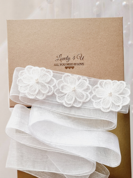 ESARFA DEZGATIT MIREASA, TRADITIE DEZGATIT MIREASA, ESARFE MIRESE, ESARFE NUNTA, ESARFA CU FLORI PENTRU DEZGATIT, ESARFE LOVELY 4U, BRAU MIREASA,CORDON ROCHIE MIREASA, CURELUSA MIREASA, ACCESORII2024, BENTITA DEZGATIT MIREASA, ORNAMENTE PAR MIREASA [10]