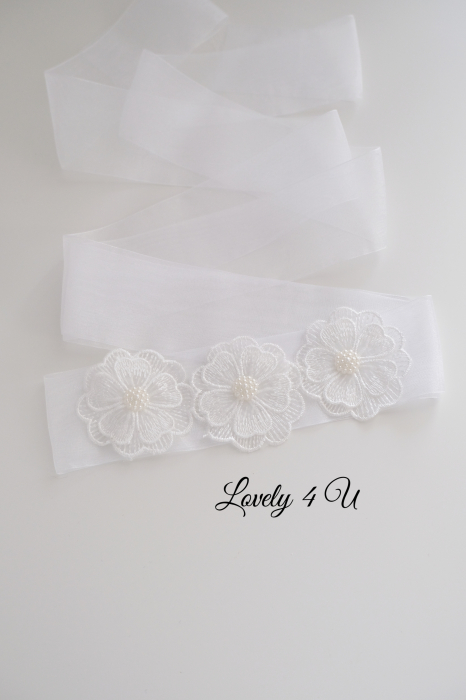 ESARFA DEZGATIT MIREASA, TRADITIE DEZGATIT MIREASA, ESARFE MIRESE, ESARFE NUNTA, ESARFA CU FLORI PENTRU DEZGATIT, ESARFE LOVELY 4U, BRAU MIREASA [4]