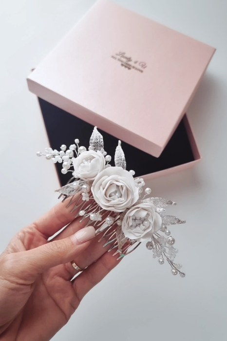 GLORY – Pieptene Mireasă cu Flori Handmade, Perle și Cristale | Accesoriu Romantic / diadema eveniment Bridal [2]