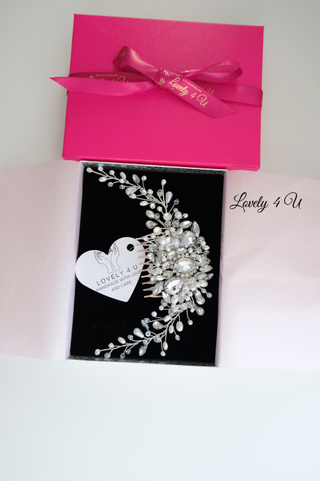 ACCESORII LOVELY 4 U, BIJUTERII MIREASĂ, DIADEMA MIREASA CU PIETRICELE,  ACCESORII VOAL MIREASA, accesorii pentru mirese, idei accesorii par mireasa, PIEPTAN MIREASA, DIADEMA MIREASA, ACCESORIU PAR MIREASA, ACCESORII DE PAR MIRESE, ACCESORII NUNTA, ACCESORII CU PERLE, DIADEMA CU PERLE, PIEPTAN VOAL MIREASA, BIJUTERII PAR MIREASA, CORONITA, TIARA [9]