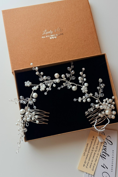 set bijuterii mireasa, set diadema si cercei mireasa, set diadema cercei si bratara cu perle, cercei mireasa cu perle, set accesorii nunta, set bijuterii nunta, bratara mireasa cu perle albe, set argintiu mireasa cu perle , cercei lungi mireasa, bratara mireasa [21]
