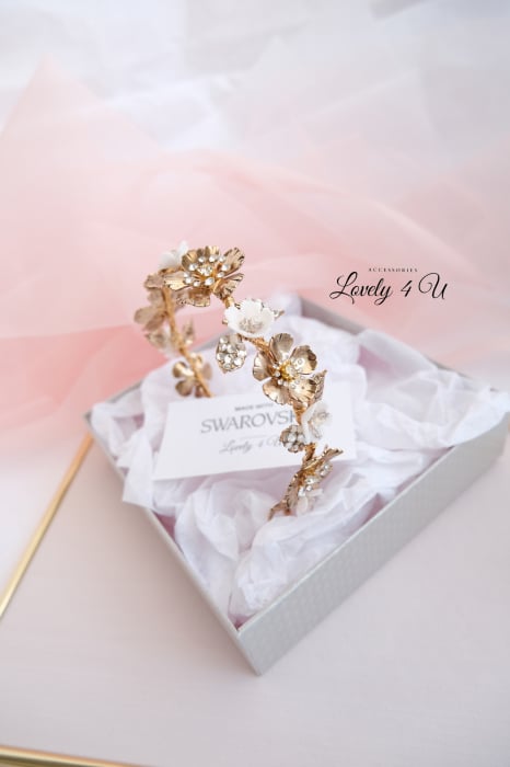 CORONITA MIREASA,CORONITA CU FLORI,DIADEMA MIREASA, DIADEMA , FLORI CIRES,  CORONITA CU FRUNZE AURII, BIJUTERII MIREASA, COAFURI MIREASA, ACCESORII PAR MIREASA, ACCESORII DE LUX MIREASA, SWAROVSKI [10]