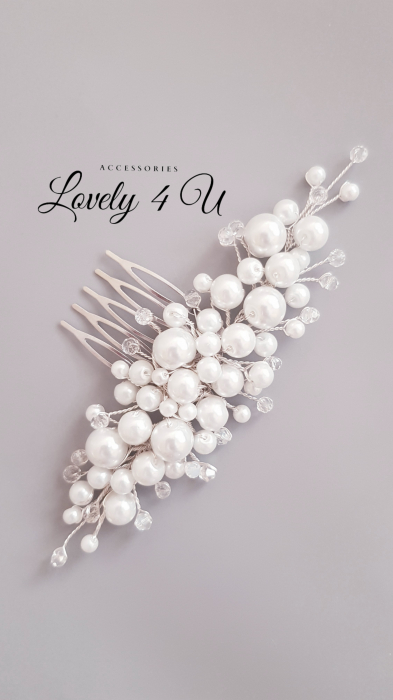 Accesoriu par mireasa, cristale Accesorii par mireasa, Accesoriu JESY – Eleganță și Strălucire pentru Mirese, Accesoriu Handmade JESY – Perle și Cristale Transparente, JESY – Accesoriu de Păr Mireasă, Placat cu Argint 925, Accesoriu JESY – Perfect pentru Cocuri și Coafuri Romantice, JESY – Accesoriu de Lux pentru Fixarea Voalului, Accesoriu de Păr JESY – Design Elegant și Versatil, JESY – Accesoriu Mireasă cu Perle și Cristale,accesoriu par mireasa, agrafa mireasa, cluj napoca, diadema cu flori., diadema ivory, diadema trandafiri, mireasa bucuresti, mireasa cluj, pieptene mireasa, [6]