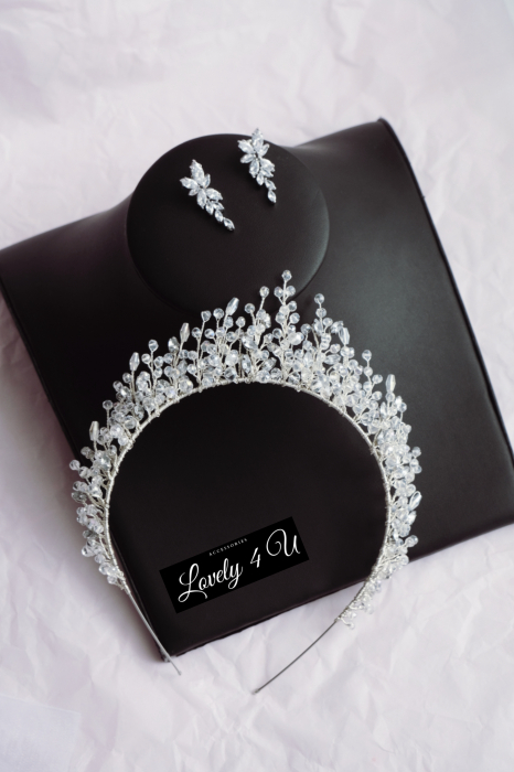 Coroniță mireasa, Diadema mireasa, Tiară mireasa, Coronita de par mireasa,DIADEMA MIREASA, ACCESORII DE PAR MIREASA,  Tiara mireasa cu pietricele, Coronita cristale. accesoriu auriu mireasa, accesoriu pentru par, coronita aurie, coronita mireasa, diadema mireasa, tiara cu frunze aurii, TIARA MIREASA, tiara nunta, accesorii LOVELY 4 U, Coronita de lux, mireasa 2024, coronita cu perle mireasa, coroana mireasa, coronita inalta mireasa, coronita premium, coronite de par pentru mirese [6]