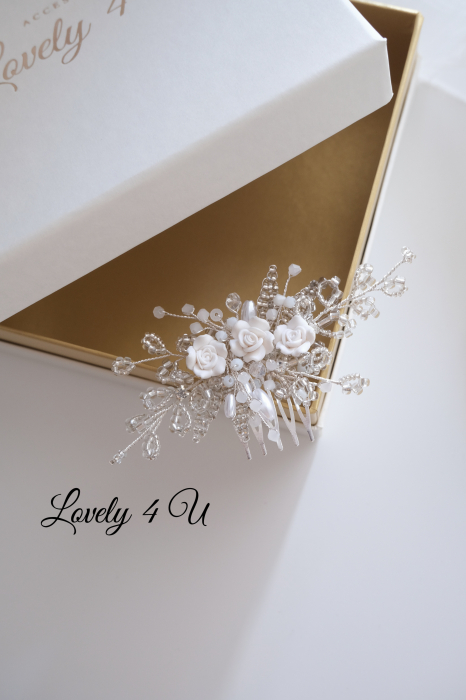 diadema mireasa, pieptan voal mireasa, accesorii pentru mirese, accesorii de par cununie civila, ACCESORII LOVELY 4 U, AGRAFE PAR MIREASA, AGRAFE CU FLORI MIREASA, PIN COC MIREASA, AGRAFE MIREASA, ACCESORII CU FLORI MIREASĂ, SET AGRAFE MIREASA, ACCESORII DE PĂR MIREASĂ, BIJUTERII MIREASA, AGRAFA PAR MIREASA, ACCESORIUL LATERAL MIREASA, ACCESORII LOVELY 4 U, AGRAFA , PERLE [6]