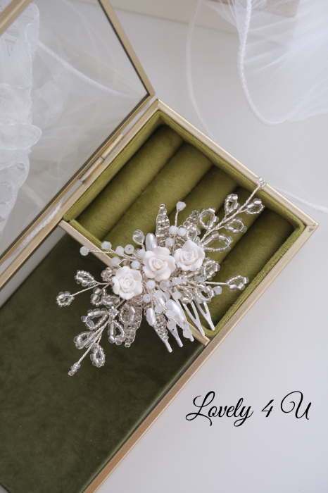 diadema mireasa, pieptan voal mireasa, accesorii pentru mirese, accesorii de par cununie civila, ACCESORII LOVELY 4 U, AGRAFE PAR MIREASA, AGRAFE CU FLORI MIREASA, PIN COC MIREASA, AGRAFE MIREASA, ACCESORII CU FLORI MIREASĂ, SET AGRAFE MIREASA, ACCESORII DE PĂR MIREASĂ, BIJUTERII MIREASA, AGRAFA PAR MIREASA, ACCESORIUL LATERAL MIREASA, ACCESORII LOVELY 4 U, AGRAFA , PERLE [7]