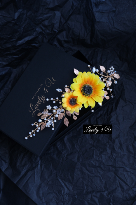 Accesorii cu floarea soarelui, Bijuterii floarea soarelui, diademe cu flori, accesorii handmade, PIEPTAN MIREASA, DIADEMA MIREASA, ACCESORIU PAR MIREASA, ACCESORII DE PAR MIRESE, ACCESORII NUNTA, ACCESORII CU PERLE, DIADEMA CU PERLE, PIEPTAN VOAL MIREASA, BIJUTERII PAR MIREASA, [4]