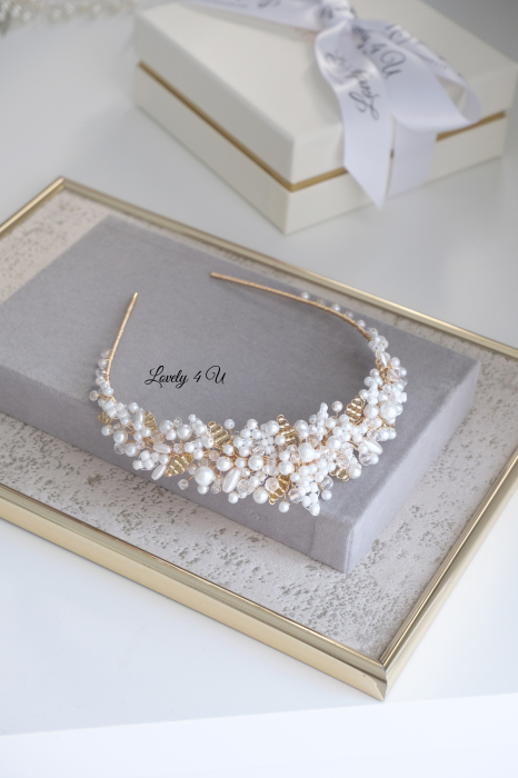 CORONITA MIREASA, CORONITA AURIE MIREASA, CORONITA MIREASA CU PERLE, CORONITA CU FRUNZE,  CORONITA SI CERCEI MIREASA,  DIADEMA MIREASA, COAFURI MIREASA, IDEI nunta. BIJUTERII MIREASA, TIARA MIREASA, ACCESORII LOVELY 4 U, BIJUTERII 2024, CORONITE MIRESE, DIADEME MIRESE, NUNTA 2024, ROCHIE MIREASA, [2]