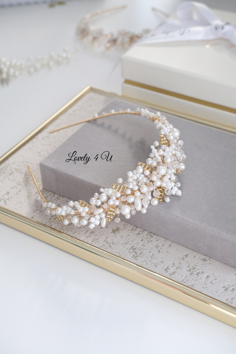 CORONITA MIREASA, CORONITA AURIE MIREASA, CORONITA MIREASA CU PERLE, CORONITA CU FRUNZE,  CORONITA SI CERCEI MIREASA,  DIADEMA MIREASA, COAFURI MIREASA, IDEI nunta. BIJUTERII MIREASA, TIARA MIREASA, ACCESORII LOVELY 4 U, BIJUTERII 2024, CORONITE MIRESE, DIADEME MIRESE, NUNTA 2024, ROCHIE MIREASA, [9]