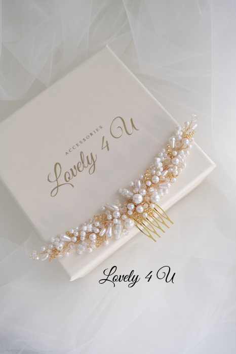 ACCESORII DE PĂR MIREASĂ, BIJUTERII MIREASA, nunta aurii, accesorii par, accesorii par aurii, accesorii par handmade, accesorii par mireasa, bijuterii mireasa, bijuterii par, bridal hair accessories, bridal hairstyles, diademe handmade, diademe mireasa, diademe speciale, modele accesorii par, pieptan mireasa, pieptene auriu mireasa, piepteni par [2]