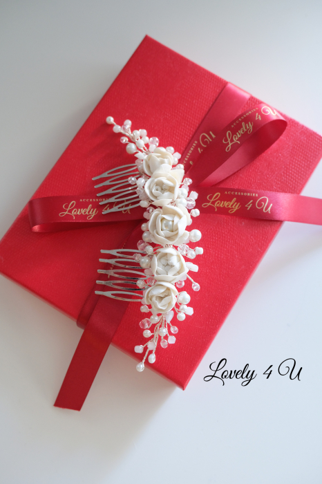 Diadema cu flori, Accesorii bujori, Bujori mireasa,accesorii par, accesorii par handmade, accesorii par mireasa, bijuterii mireasa, bijuterii par, diademe handmade, diademe mireasa, diademe perle, modele accesorii par, pieptan mireasa cu flori, piepteni par,  Accesoriu par mireasa cu flori, Bijuterii mireasa, Agrafa par mireasa, DIADEMA MIREASA, PIEPTAN VOAL MIREASA, ACCESORIU COC MIREASA, ACCESORII LOVELY 4 U [20]