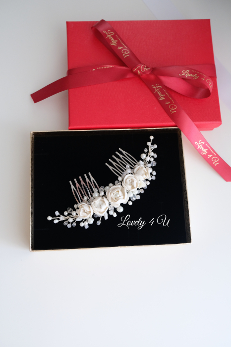 Diadema cu flori, Accesorii bujori, Bujori mireasa,accesorii par, accesorii par handmade, accesorii par mireasa, bijuterii mireasa, bijuterii par, diademe handmade, diademe mireasa, diademe perle, modele accesorii par, pieptan mireasa cu flori, piepteni par,  Accesoriu par mireasa cu flori, Bijuterii mireasa, Agrafa par mireasa, DIADEMA MIREASA, PIEPTAN VOAL MIREASA, ACCESORIU COC MIREASA, ACCESORII LOVELY 4 U [19]